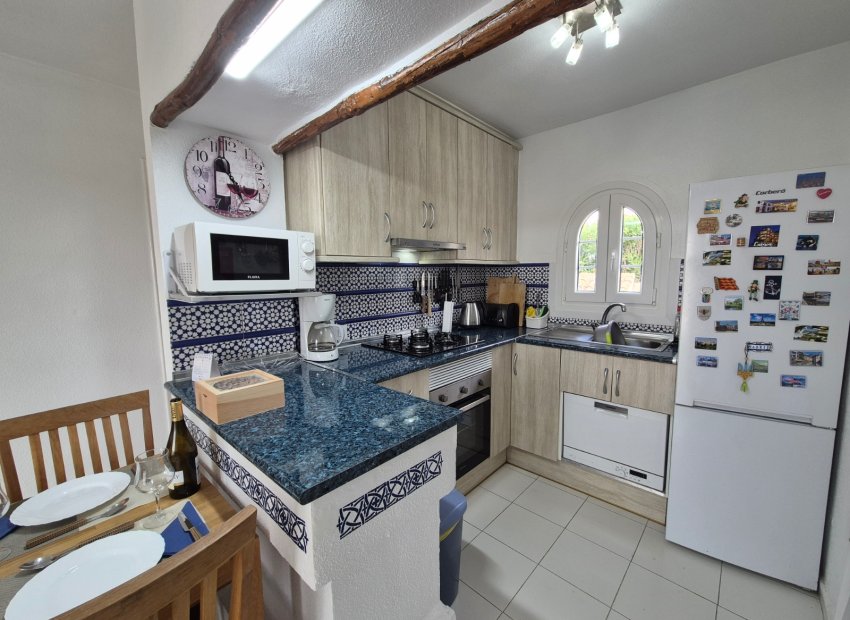 Resale - Apartment / flat - San Miguel de Salinas - Costa Blanca