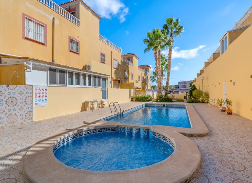 Resale - Apartment / flat - San Miguel de Salinas - Orihuela Costa
