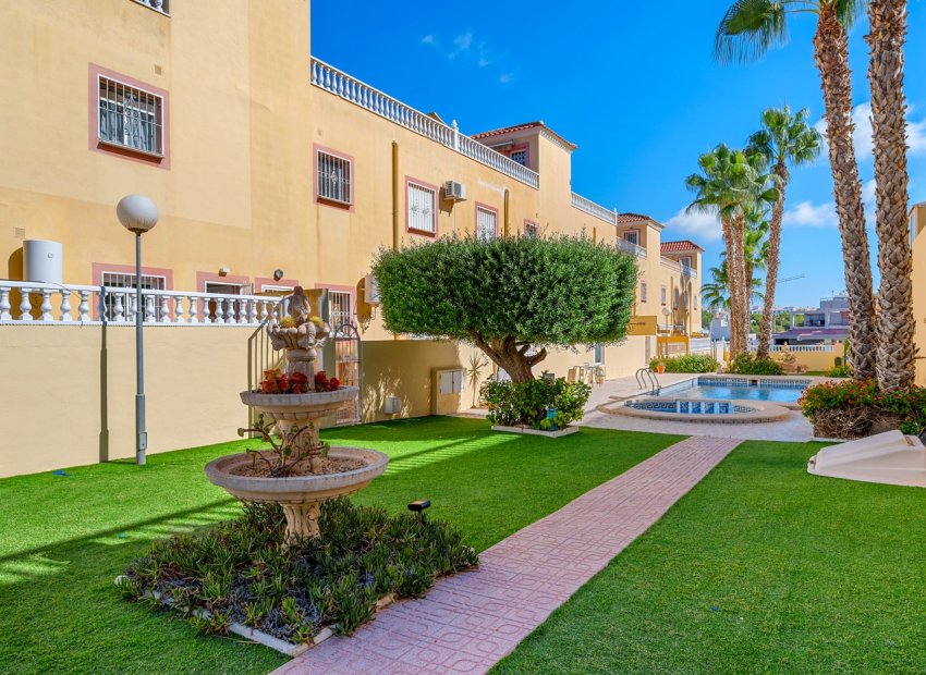 Resale - Apartment / flat - San Miguel de Salinas - Orihuela Costa