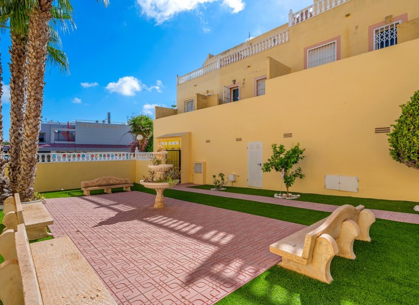 Resale - Apartment / flat - San Miguel de Salinas - Orihuela Costa