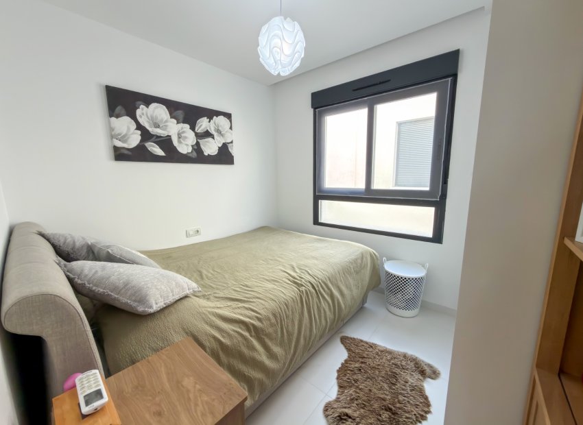Resale - Apartment / flat - San Miguel de Salinas - Pueblo