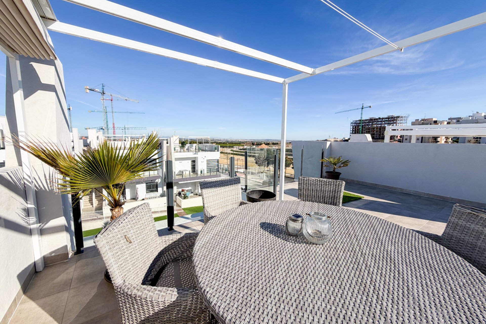 Resale - Apartment / flat - San Miguel de Salinas - Pueblo