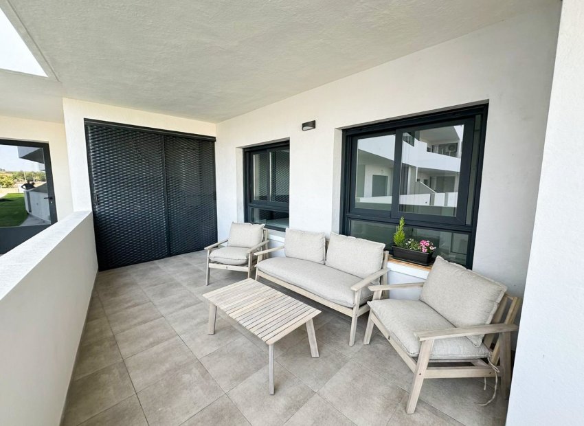 Resale - Apartment / flat - San Miguel de Salinas - Urbanizaciones