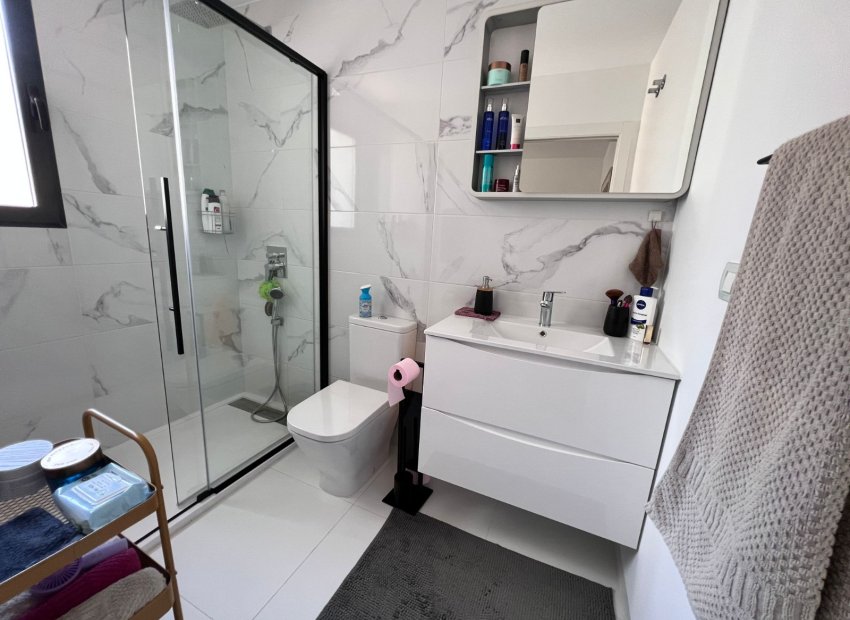 Resale - Apartment / flat - San Miguel de Salinas