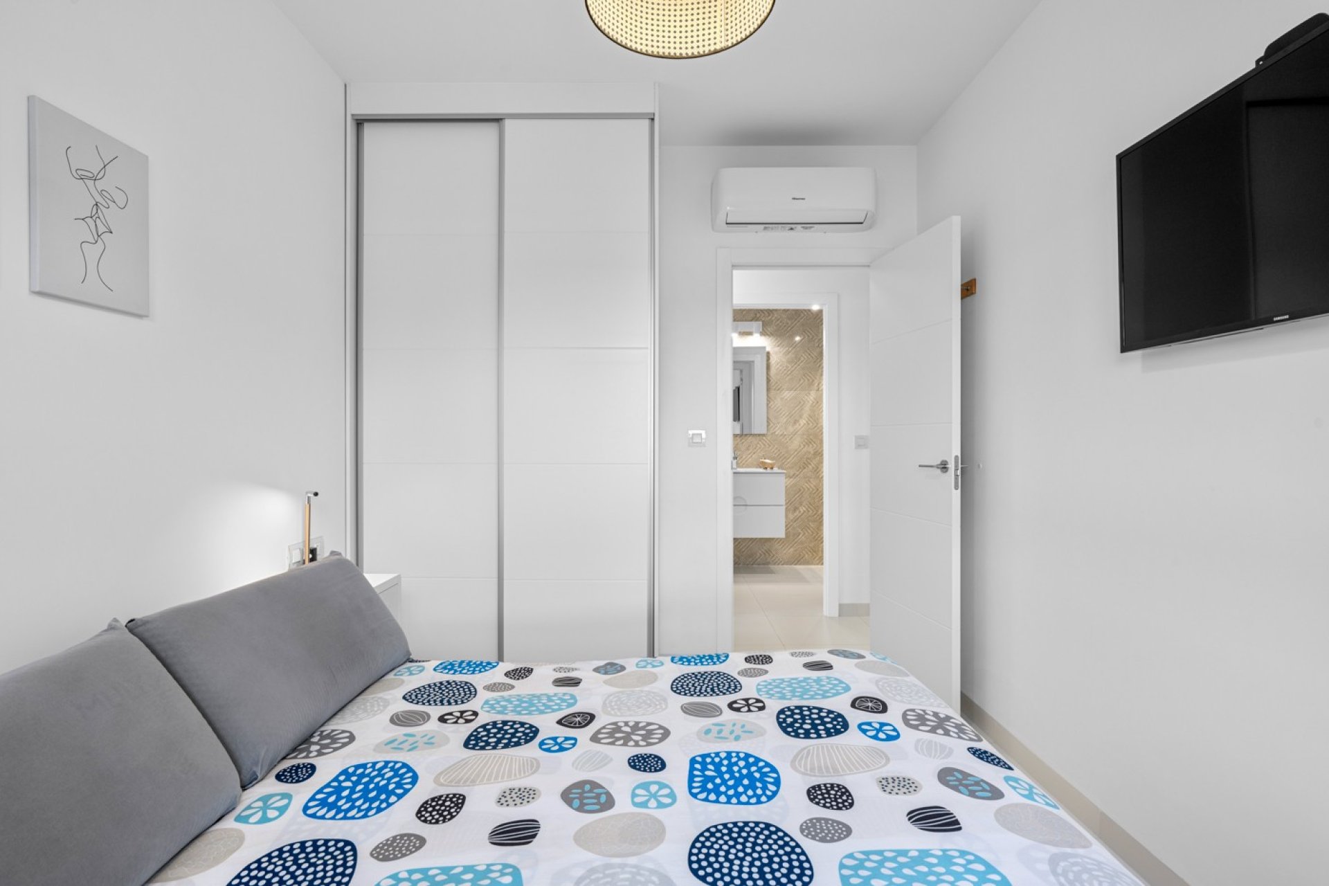 Resale - Apartment / flat - San Miguel de Salinas