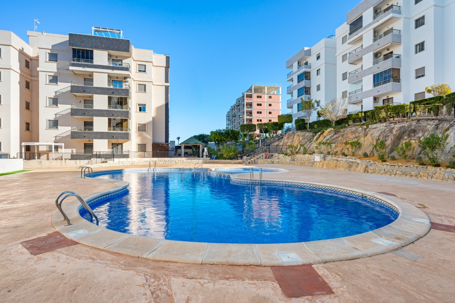 Resale - Apartment / flat - San Miguel de Salinas
