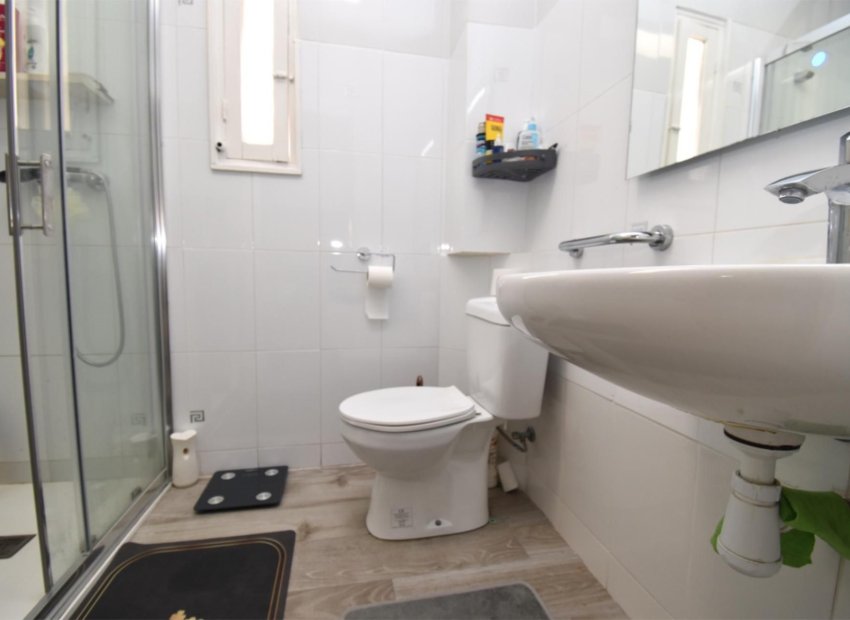 Resale - Apartment / flat - Santa Pola - Center