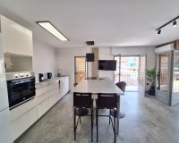Resale - Apartment / flat - Santa Pola - Gran Playa