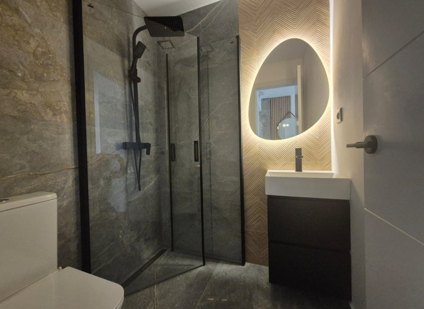 Resale - Apartment / flat - Santa Pola - Gran Playa