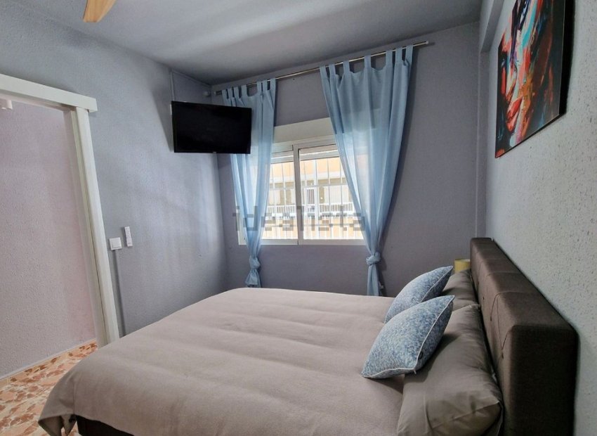 Resale - Apartment / flat - Santa Pola - Gran Playa