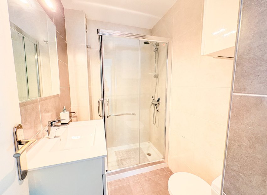 Resale - Apartment / flat - Santa Pola - Gran Playa