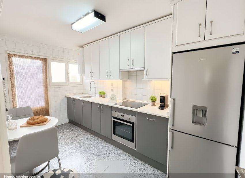 Resale - Apartment / flat - Santa Pola - Gran Playa