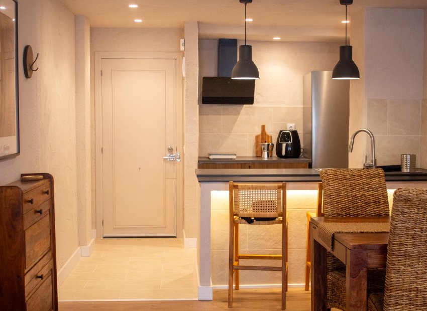 Resale - Apartment / flat - Santa Pola - Playa del Este