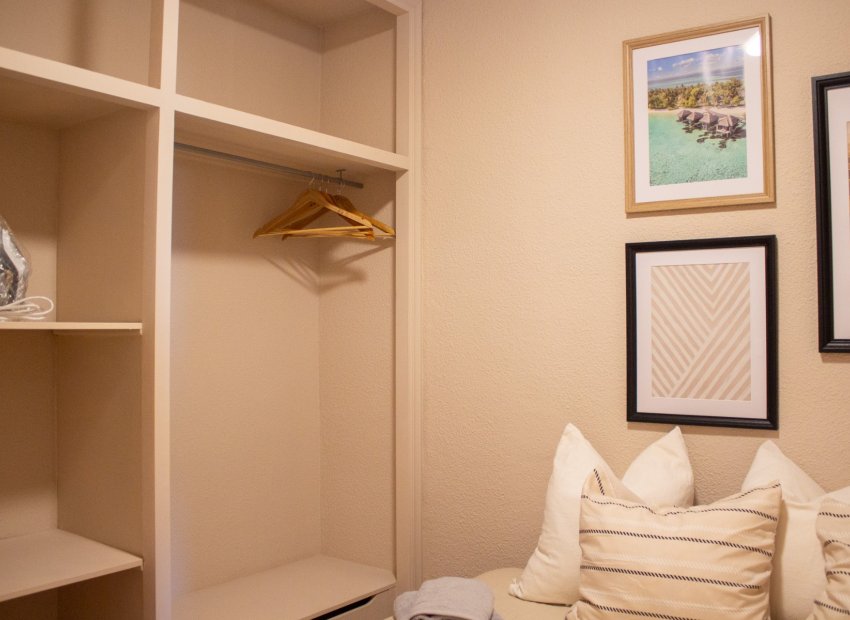 Resale - Apartment / flat - Santa Pola - Playa del Este