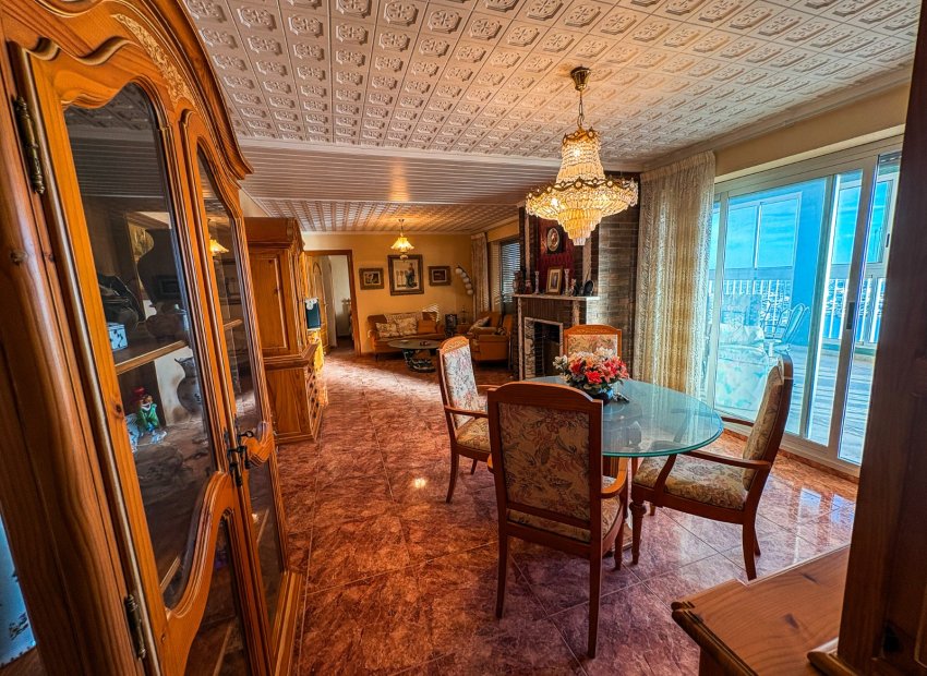 Resale - Apartment / flat - Santa Pola - Puerto