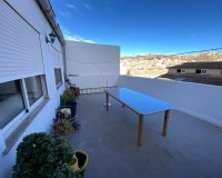 Resale - Apartment / flat - Sax