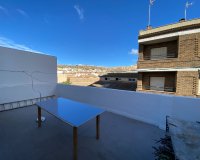 Resale - Apartment / flat - Sax