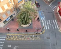 Resale - Apartment / flat - Sax