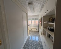 Resale - Apartment / flat - Sax