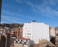 Resale - Apartment / flat - Sax