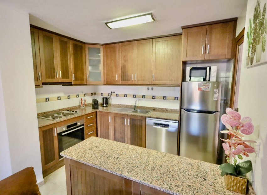 Resale - Apartment / flat - Torrevieia - Aguas Nuevas