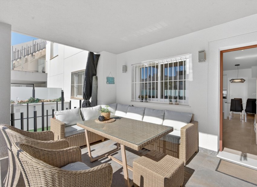 Resale - Apartment / flat - Torrevieia - Aguas Nuevas