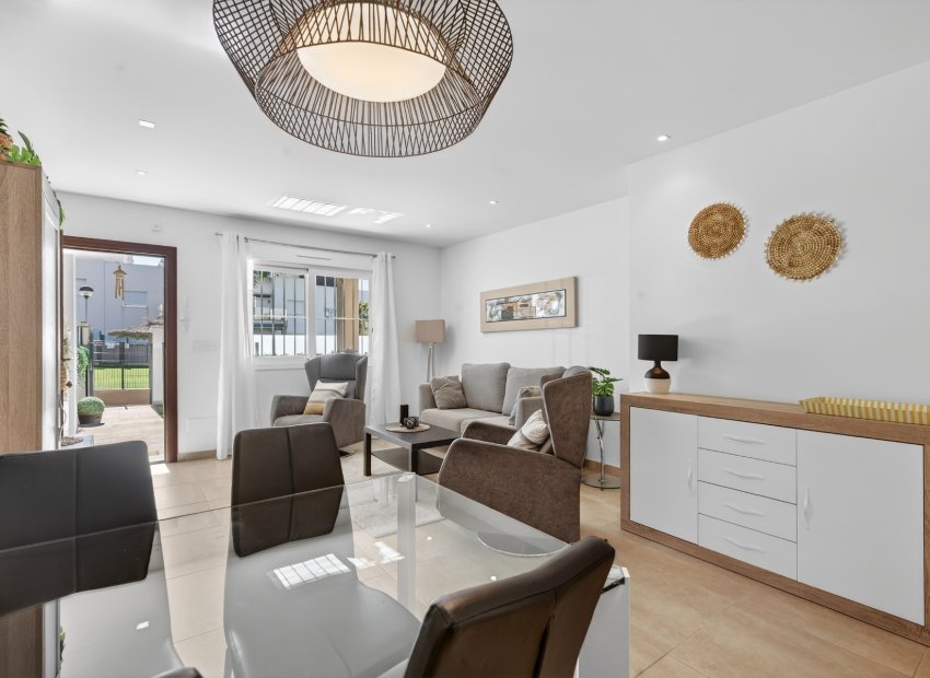 Resale - Apartment / flat - Torrevieia - Aguas Nuevas