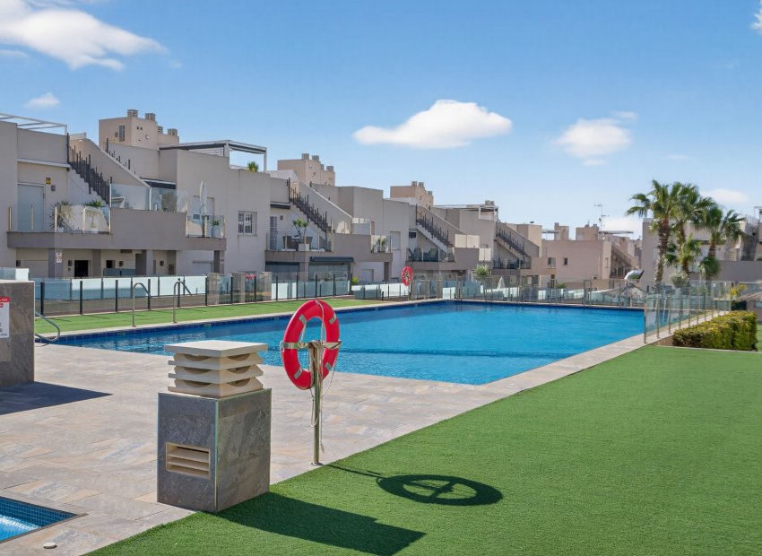 Resale - Apartment / flat - Torrevieia - Aguas Nuevas