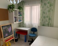 Resale - Apartment / flat - Torrevieia - Center