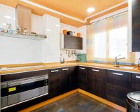 Resale - Apartment / flat - Torrevieia - Center