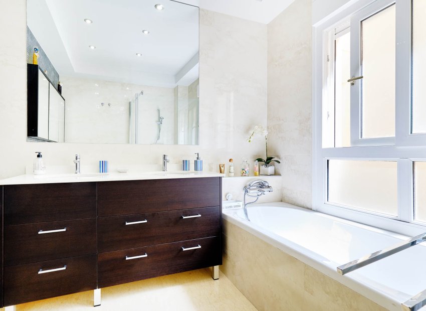 Resale - Apartment / flat - Torrevieia - Center