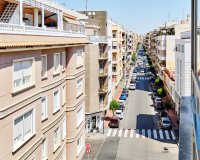 Resale - Apartment / flat - Torrevieia - Center