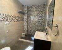 Resale - Apartment / flat - Torrevieia - Center