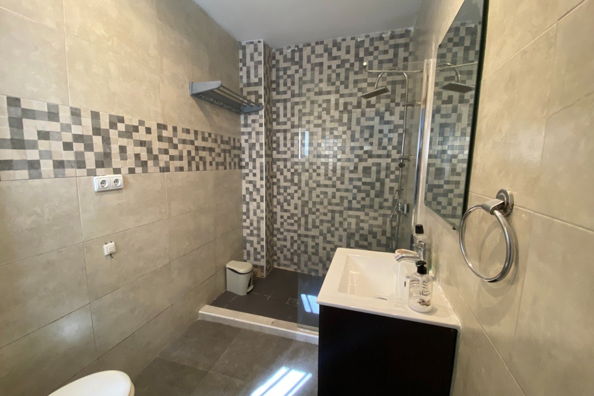 Resale - Apartment / flat - Torrevieia - Center