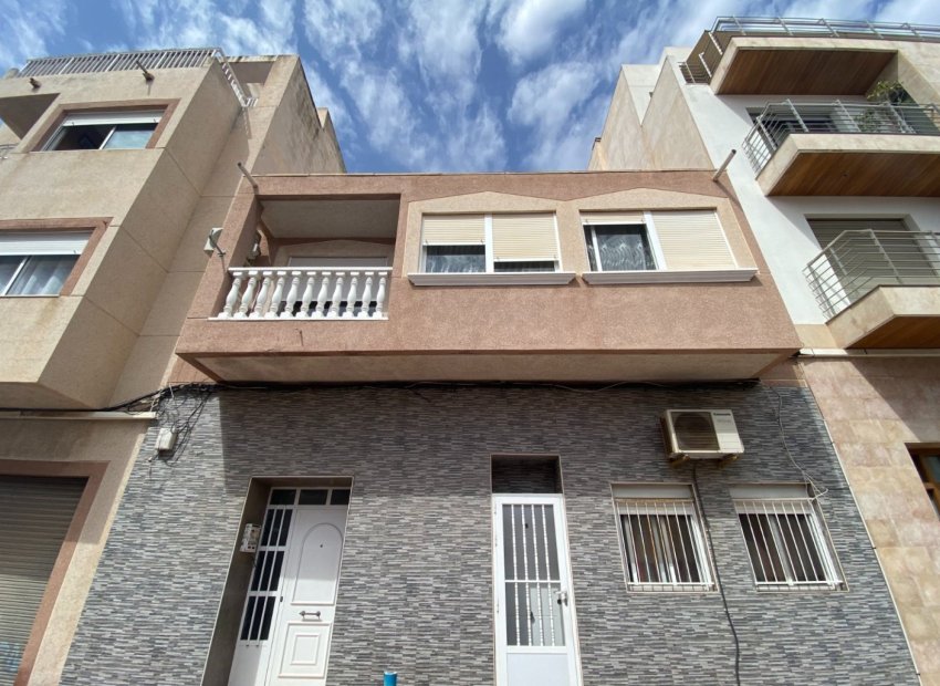 Resale - Apartment / flat - Torrevieia - Center