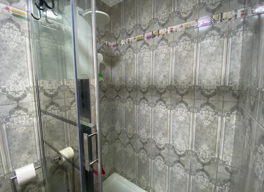 Resale - Apartment / flat - Torrevieia - Center