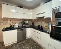 Resale - Apartment / flat - Torrevieia - Center