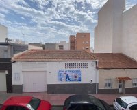 Resale - Apartment / flat - Torrevieia - Center