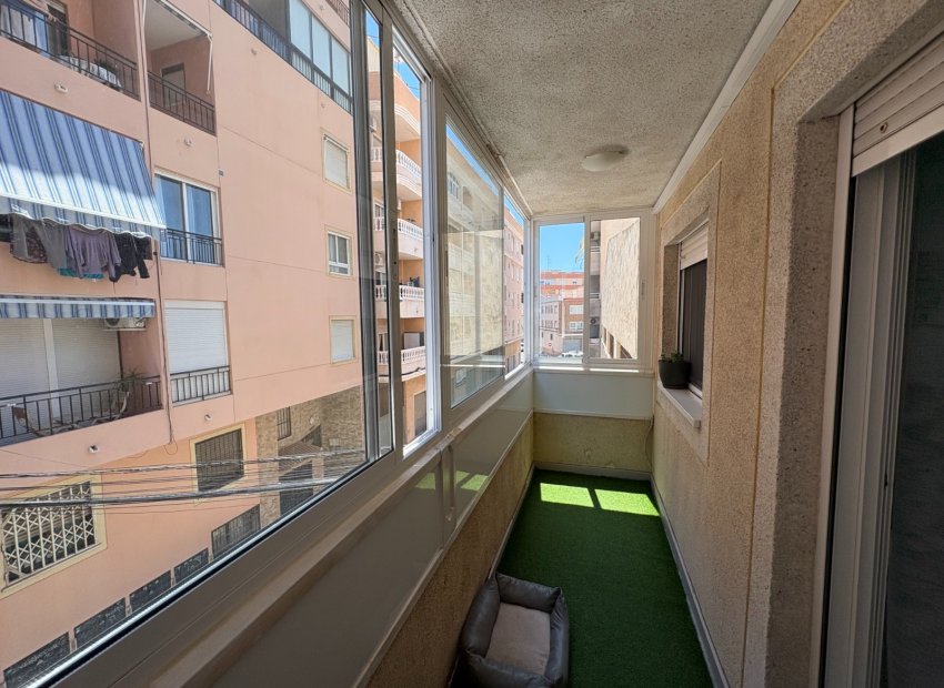 Resale - Apartment / flat - Torrevieia - Center