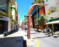 Resale - Apartment / flat - Torrevieia - Center