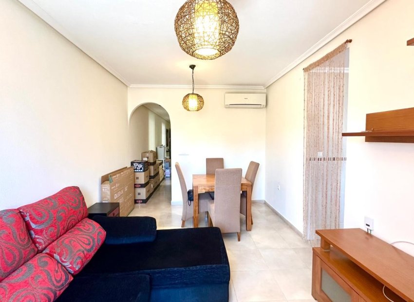 Resale - Apartment / flat - Torrevieia - Center