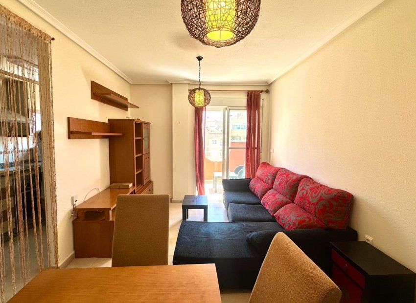 Resale - Apartment / flat - Torrevieia - Center