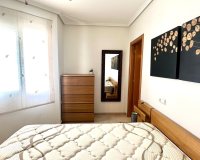 Resale - Apartment / flat - Torrevieia - Center