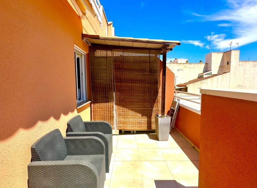 Resale - Apartment / flat - Torrevieia - Center