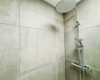 Resale - Apartment / flat - Torrevieia - Center