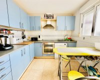 Resale - Apartment / flat - Torrevieia - Center