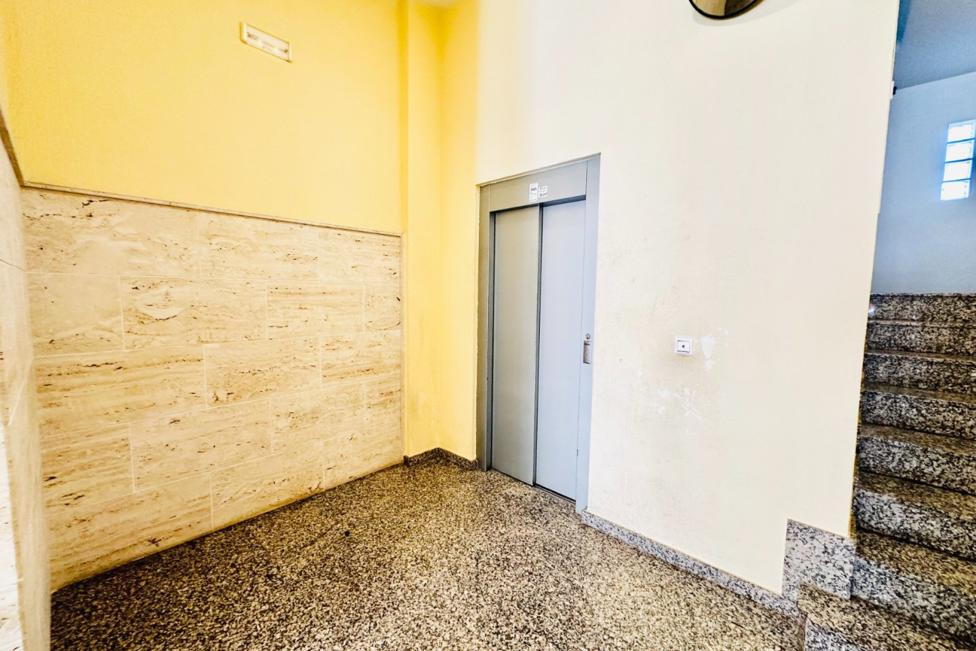 Resale - Apartment / flat - Torrevieia - Center