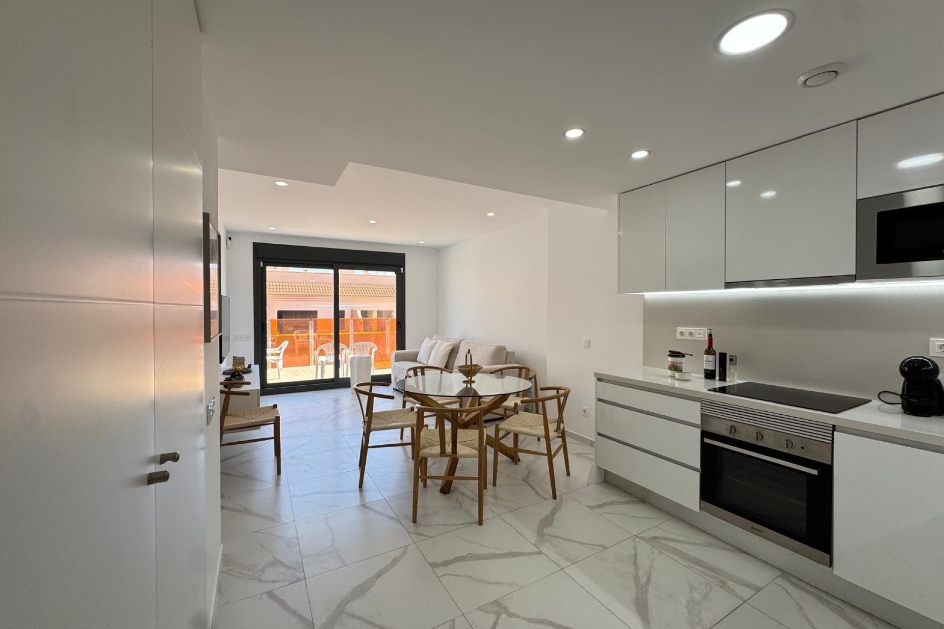 Resale - Apartment / flat - Torrevieia - Center