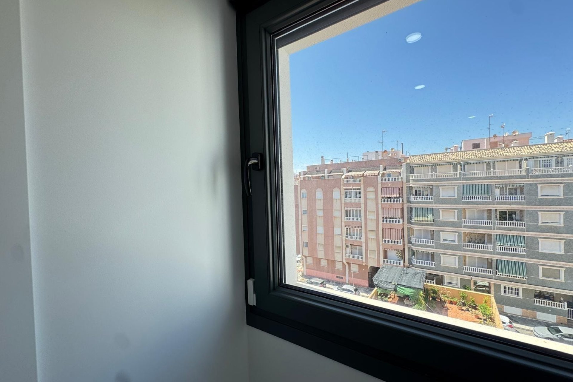 Resale - Apartment / flat - Torrevieia - Center