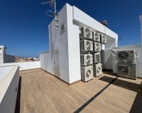 Resale - Apartment / flat - Torrevieia - Center